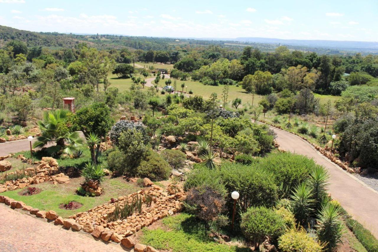 Ndlovu Lodge Pretoria-Noord Esterno foto