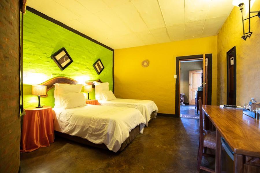 Ndlovu Lodge Pretoria-Noord Esterno foto